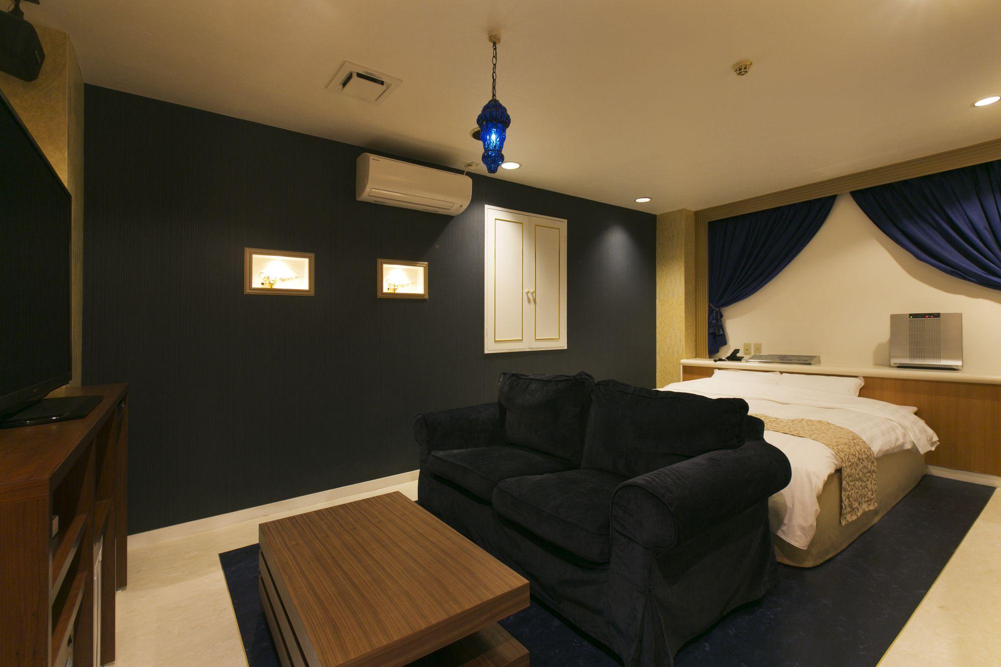 Hotel Atlantis Higashi Osaka (Adults Only) Ngoại thất bức ảnh