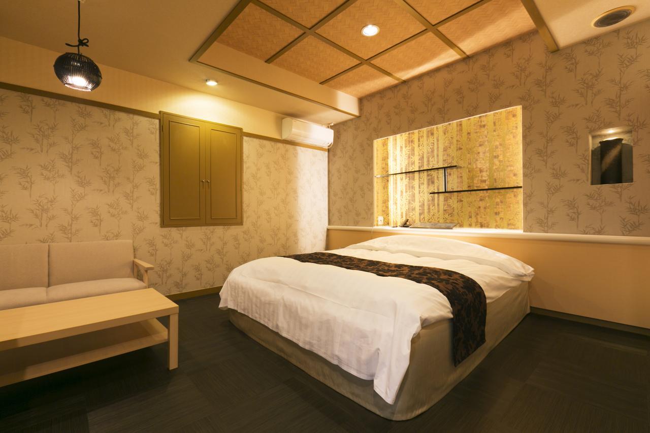 Hotel Atlantis Higashi Osaka (Adults Only) Ngoại thất bức ảnh